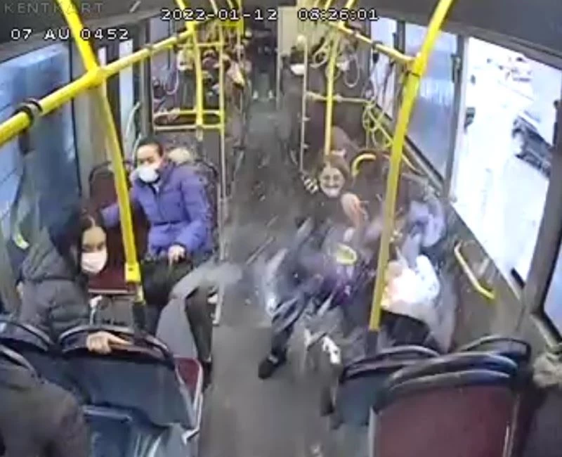 Freni patlayan otobüsün şoförü  hayat kurtaran manevrayı anlattı: ”Otobüs canavarlaştı, uçak gibi kalkmaya başladı”
