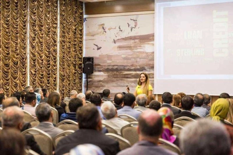 Gelecek yüzyılın nesilleri dijital kimlikli vatandaşlar olacak
