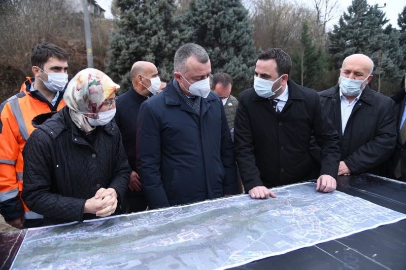 Büyükakın ve Özlü, Ahmet Yesevi Caddesi’ni inceledi
