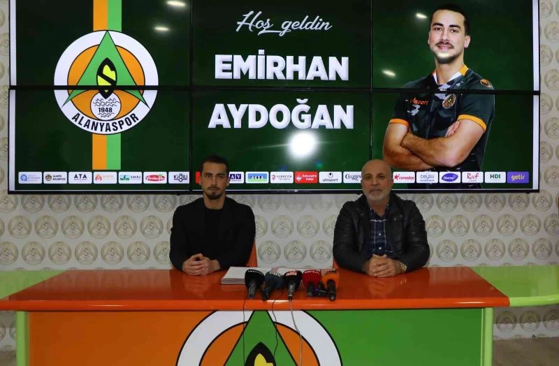 Emirhan Aydoğan, Alanyaspor’da
