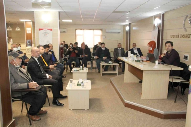 Bireysel sulama sistemlerini destekleme projesi çiftçilere anlatıldı
