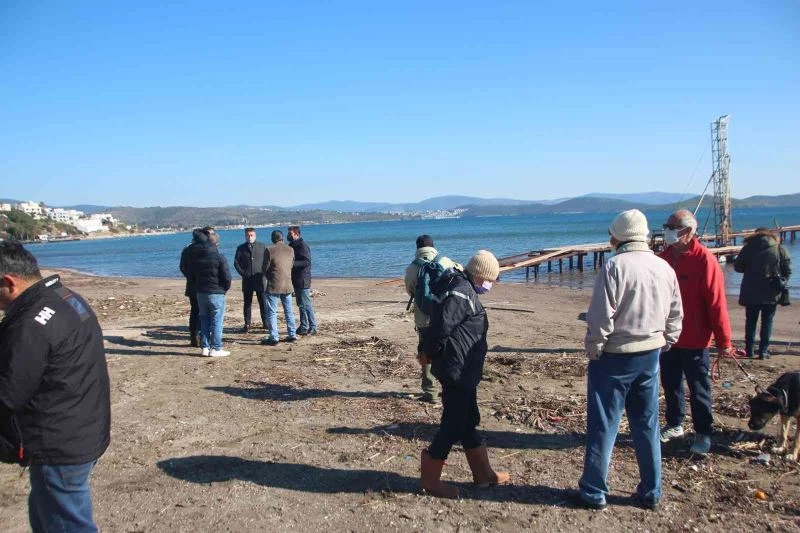 50 yıllık iskelenin yıkım kararına denizcilerden tepki
