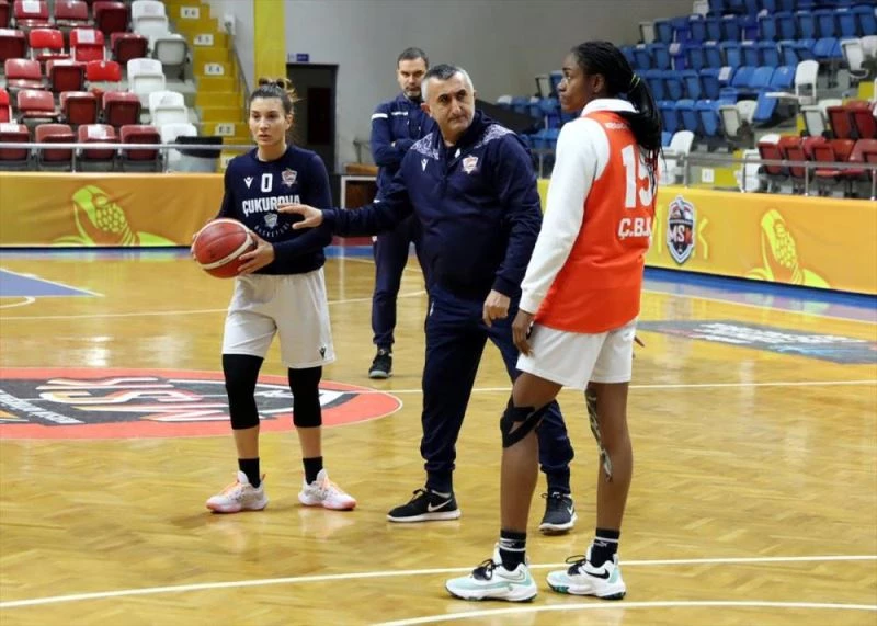 ÇBK Mersin Yenişehir Belediyesi Başantrenörü Akkaya: 