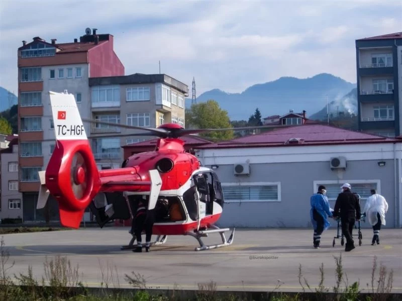 Hava ambulansı 9 günde 10 hastanın naklini sağladı
