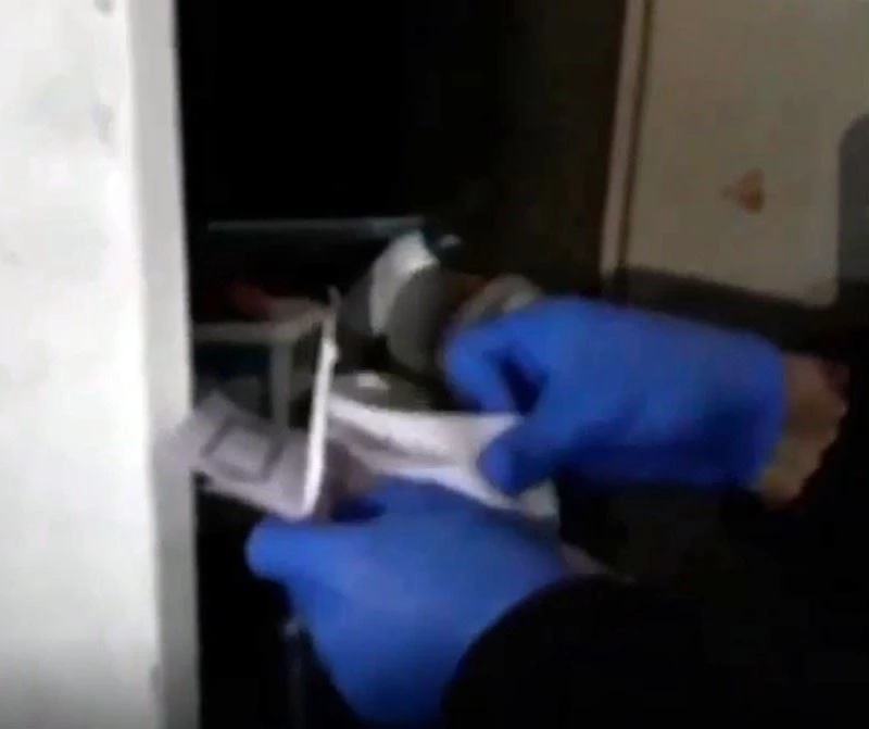 KOM ekipleri, tefecilik yapan şebekeyi ajandaları ile ele geçirdi
