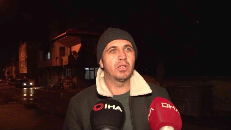 Ümraniye’de içinde ailesinin olduğu evi ateşe verdi, bıçakla itfaiyeyi engelledi
