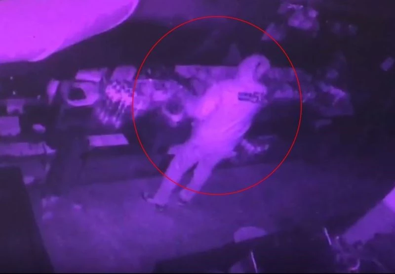 Çorlu’da okul kantinini soydular
