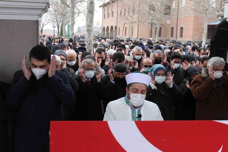 Millet Partisi Genel Başkanı Aykut Edibali, son yolculuğa uğurlandı
