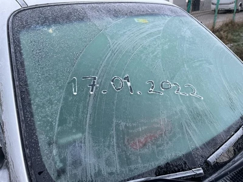 Termometreler eksi 11 dereceyi gösterdi
