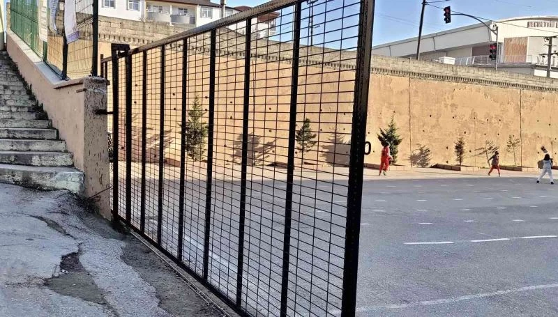 Öğrenciler daha güvenli giriş çıkış yapabilecek
