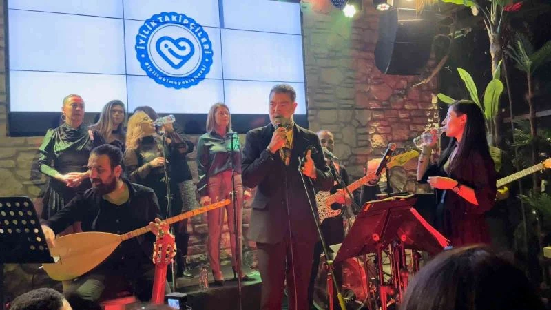 Survivor finalisti Poyraz, yeni imajıyla şaşırttı
