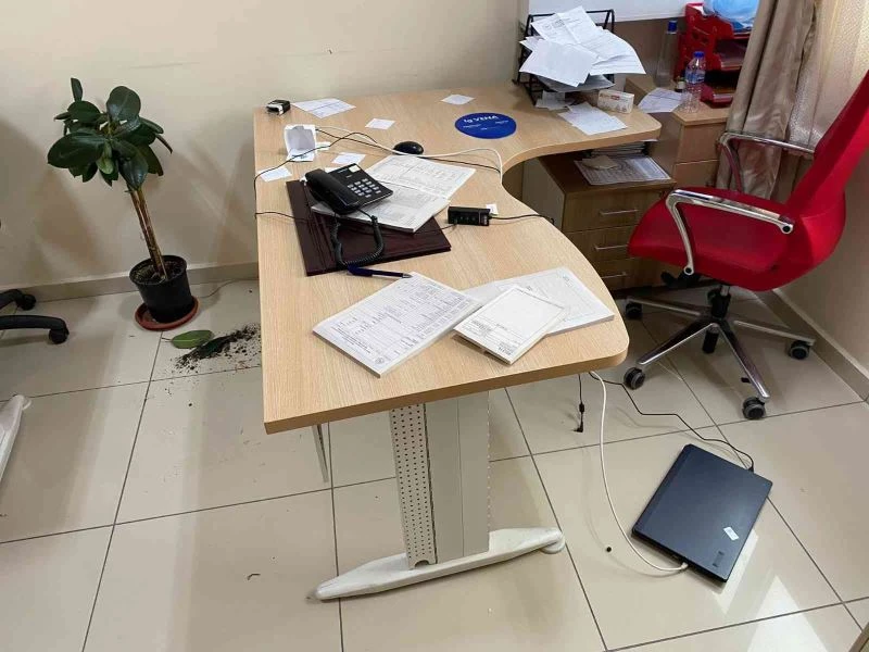 Hastadan doktora yumruklu saldırı
