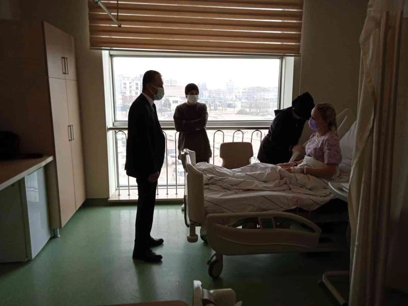 Sağlık Müdürü mesaiye hal hatır sorarak başladı
