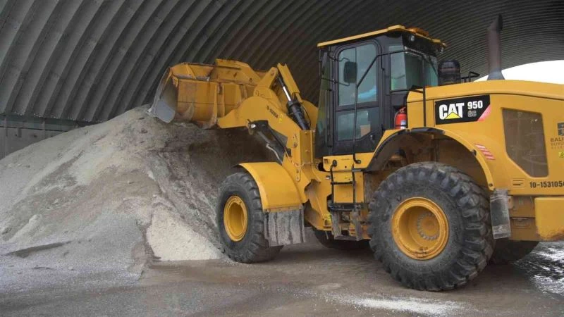 Büyükşehir, tam tekmil karla mücadeleye hazır
