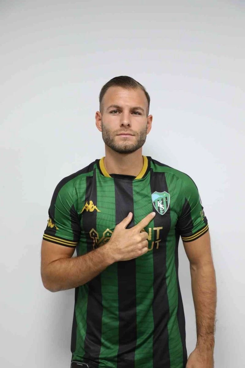Berkay Dabanlı resmen Kocaelispor’da
