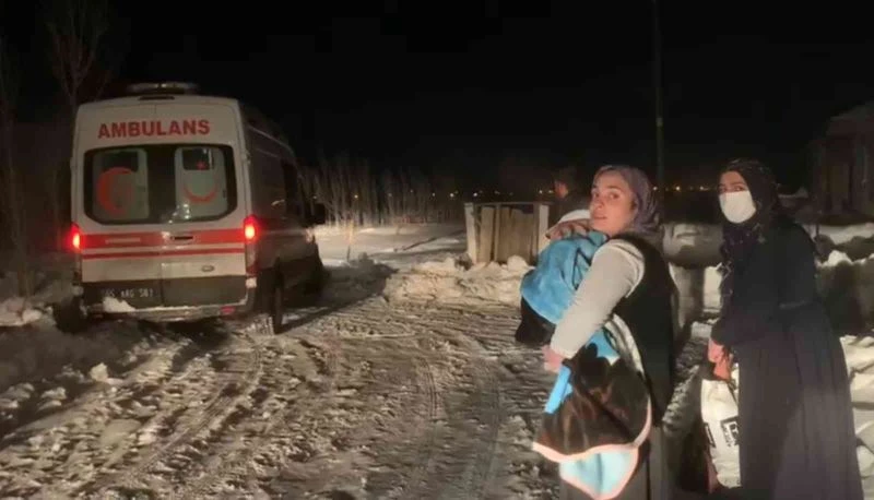 Minik Miran 2 saatlik çalışma sonucu hastaneye yetiştirildi
