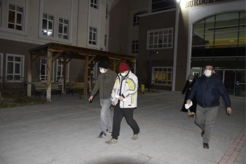 Burdur’da avukatlardan sorumlu FETÖ şüphelileri tutuklandı
