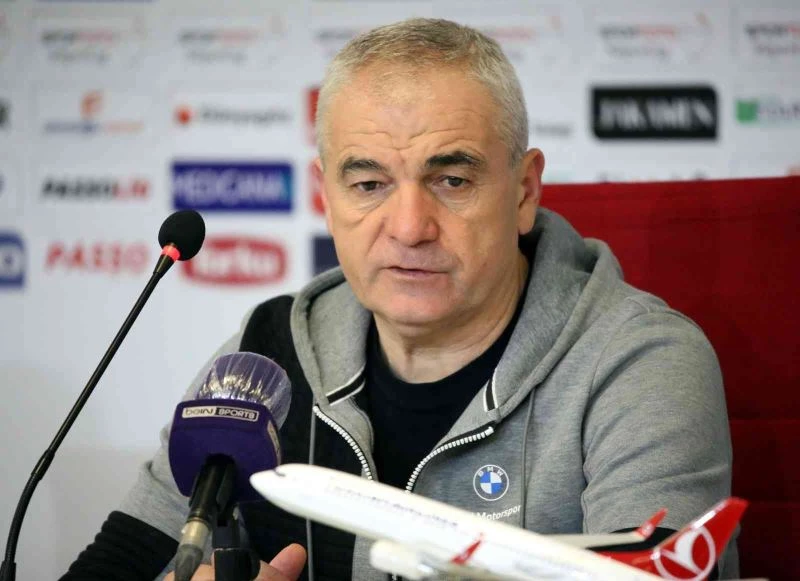 Rıza Çalımbay: “Bu oyunla maçın kazanmamız gerekiyordu”
