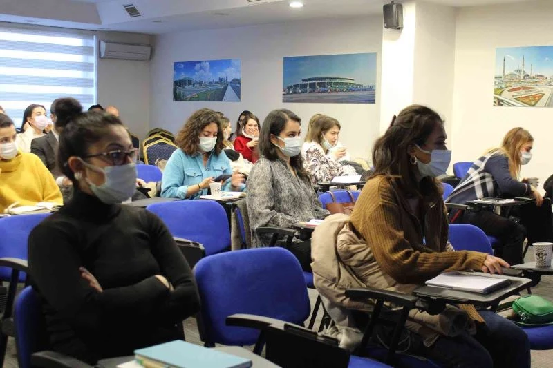 ANKARAKA 40 şirkete tıbbi cihazlar hakkında bilgilendirme yaparak sertifika verdi
