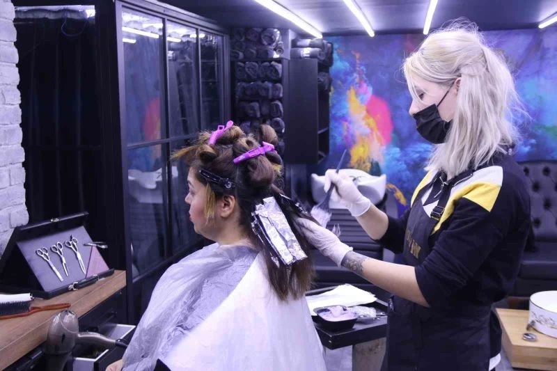 2022 yılındaki trend saç renkleri
