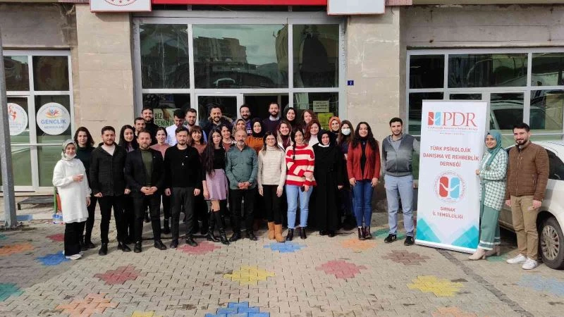 Şırnak’ta Oyun Terapisi eğitimi

