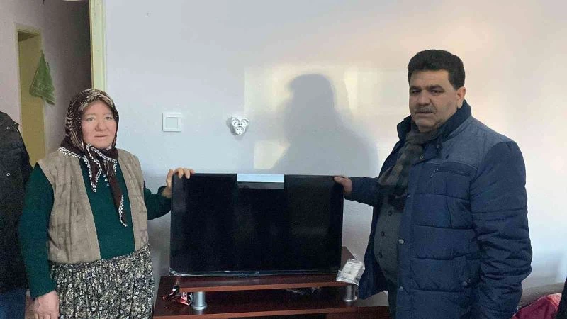 İHA’nın haberi ses getirdi, yaşlı kadın televizyonuna kavuştu
