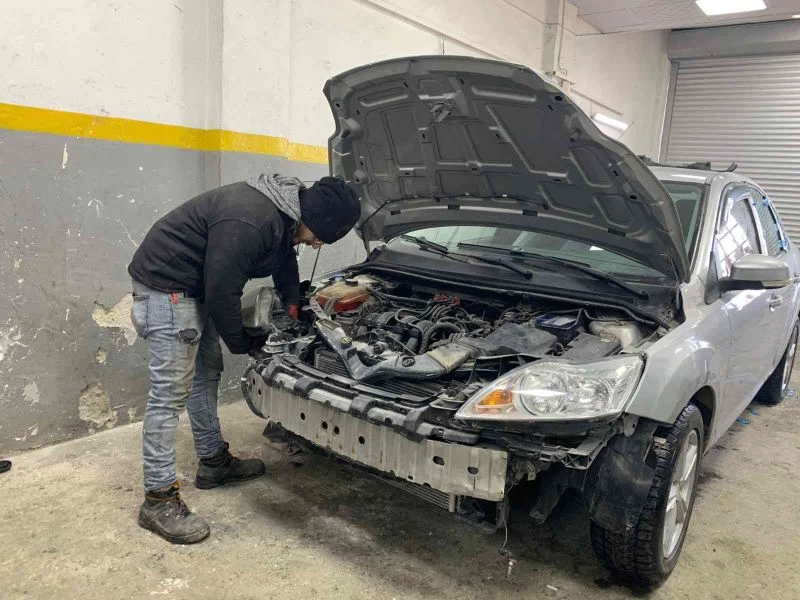  Trafik kazaları arttı, kaportacılarda yoğunluk oluştu
