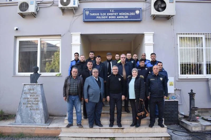 Tarsus Emniyet Müdürü Ebubekir Fil, muhtarlarla buluştu