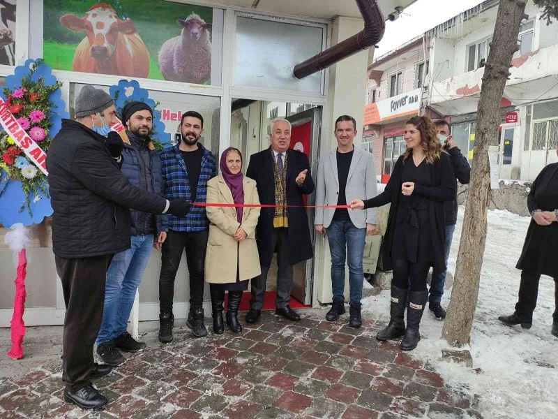 Arpaçay’da Veteriner Hekim Muayenehanesinin açılışı yapıldı
