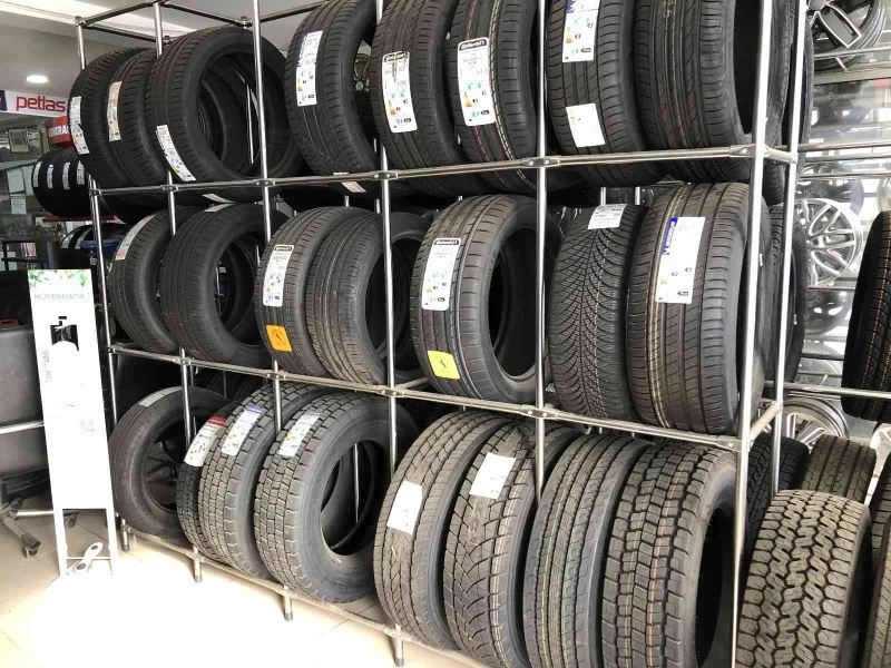 Lastikçilerden uyarı: ’’Kış lastiği olmadan yola çıkmayın’’
