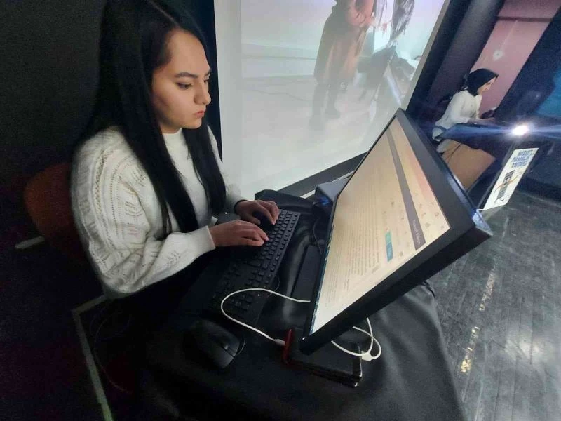 F klavyeyi en hızlı kullananlar ödülllendirildi
