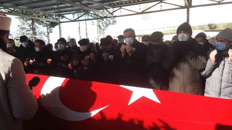 Hukukçu Prof. Dr. Alacakaptan son yolculuğuna uğurlandı
