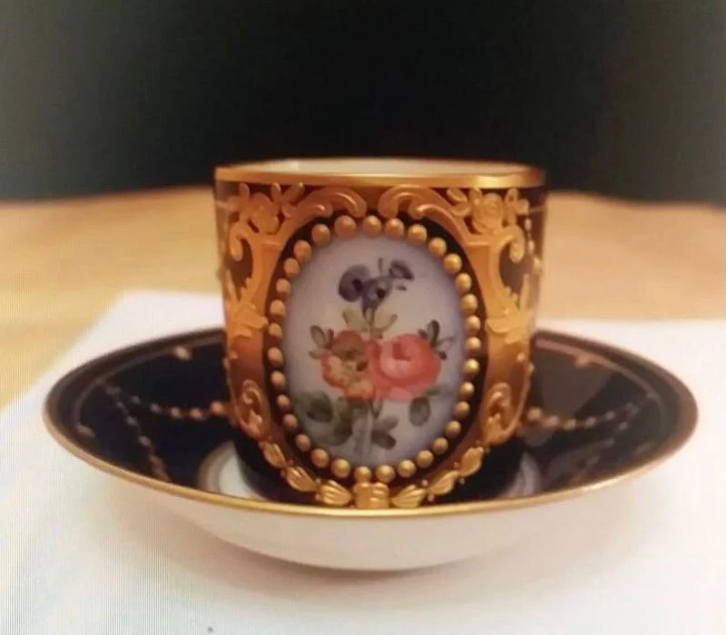 Atatürk’ün kullandığı fincan altlığı kayıp mı?
