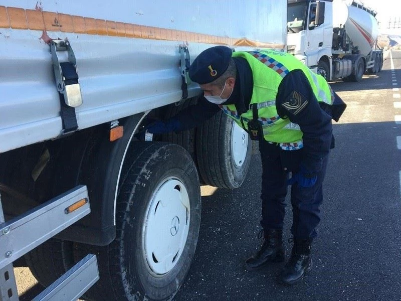 Burdur’da 25 araca 26 bin 507 lira ceza kesildi
