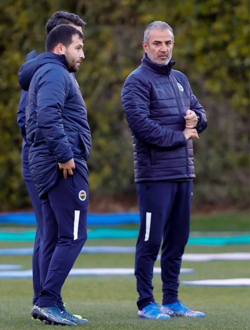 Fenerbahçe, Antalya kampında günün ikinci antrenmanını yaptı