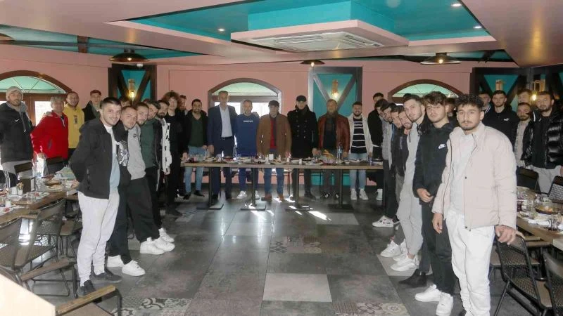 Turgutluspor’a kahvaltılı moral
