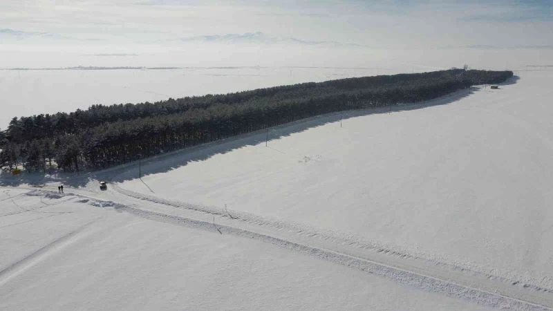 Bozkırın ortasındaki tarihi İstasyon’da kış güzelliği
