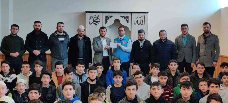 Sinoplu hafızlar Suriye’deki drama sessiz kalmadılar
