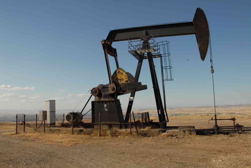 Brent petrolün varili 2014’ten bu yana ilk kez 90 doları gördü
