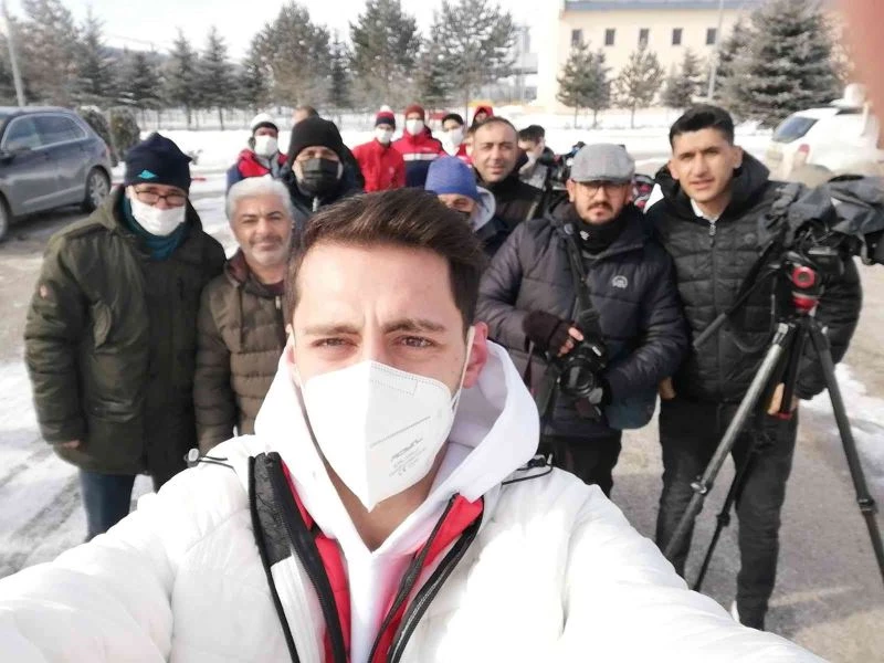 ’Uçan Türk’ Fatih Arda İpçioğlu, Pekin’e alkışlarla uğurlandı
