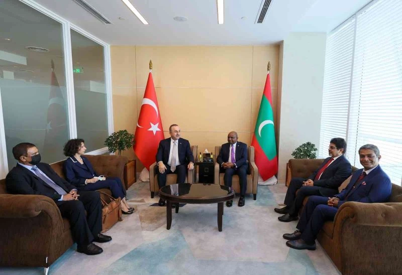 Dışişleri Bakanı Çavuşoğlu, Maldivler’de
