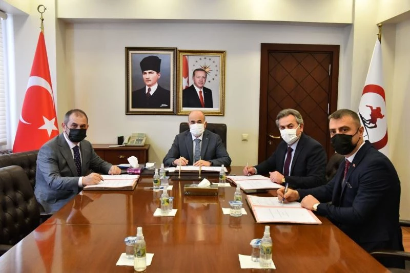 Öğrencileri istihdama kazandıracak proje için imzalar atıldı
