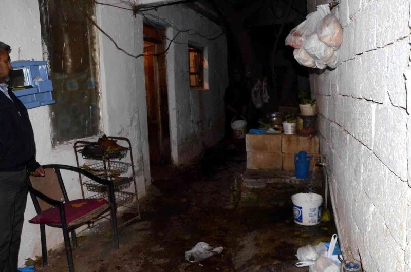 Gaziantep’te babasını öldüren genç kız, cezasının onanması ardından Denizli’de yakalandı
