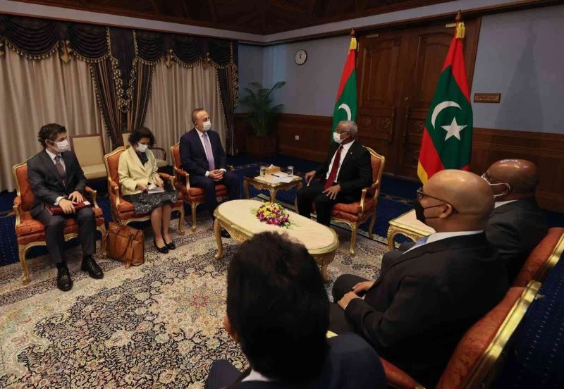 Bakan Çavuşoğlu, Maldivler Cumhurbaşkanı Solih ile görüştü
