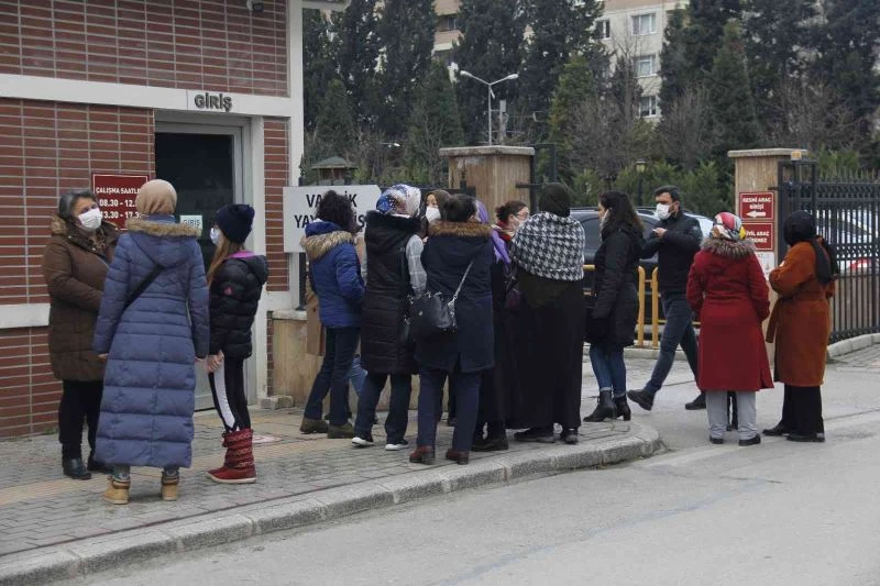 Lisenin yıkılma kararı velileri ayağa kaldırdı
