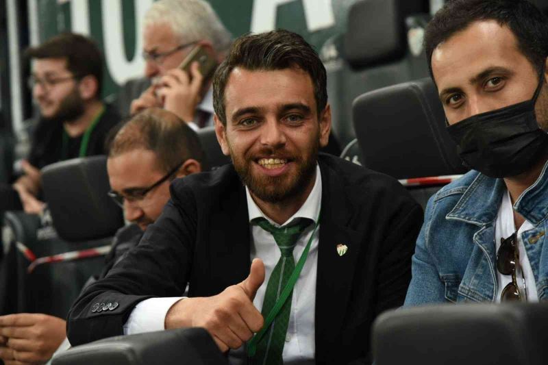 Bursaspor Kulübü, Emin Adanur’un istifasını kabul etti
