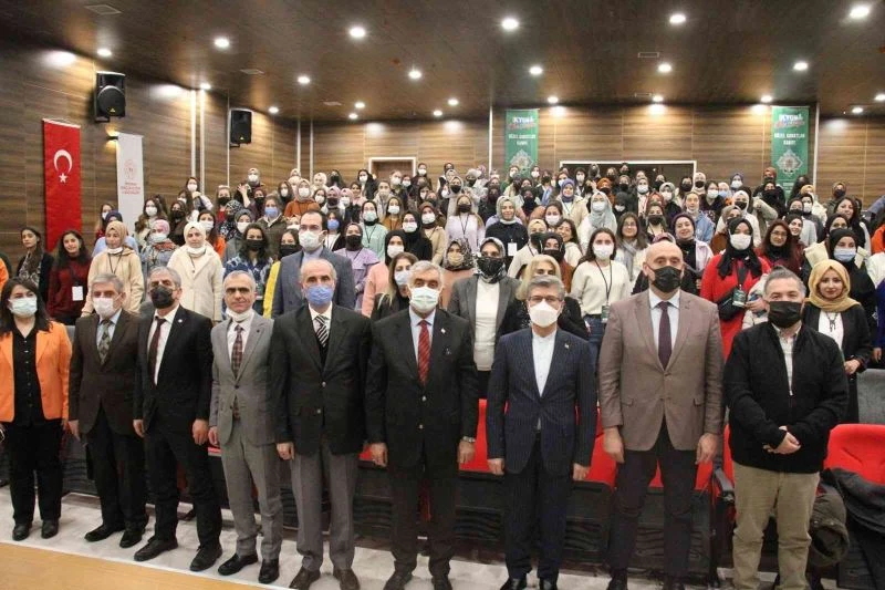 Tematik Kış Güzel Sanatlar Kampı Erzurum’da başladı
