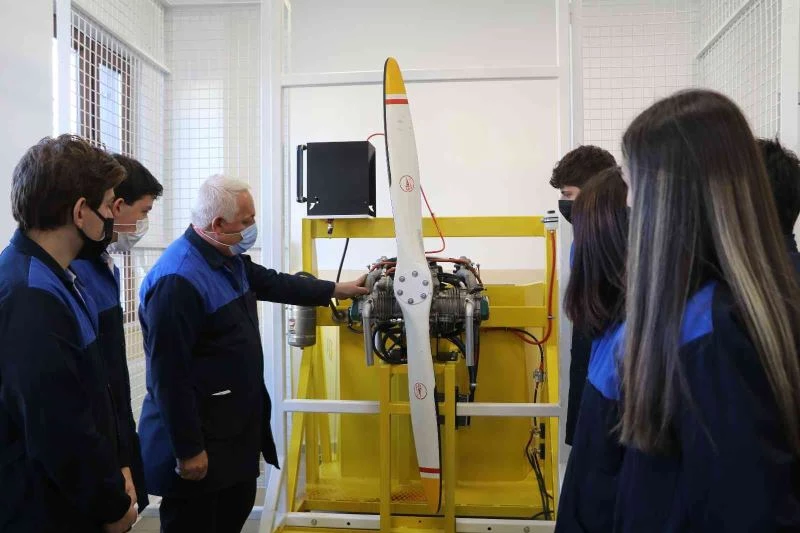 Havalimanı bu yıl hizmete girmesi beklenen kentin en gözde okulu Sivil Havacılık Lisesi oldu
