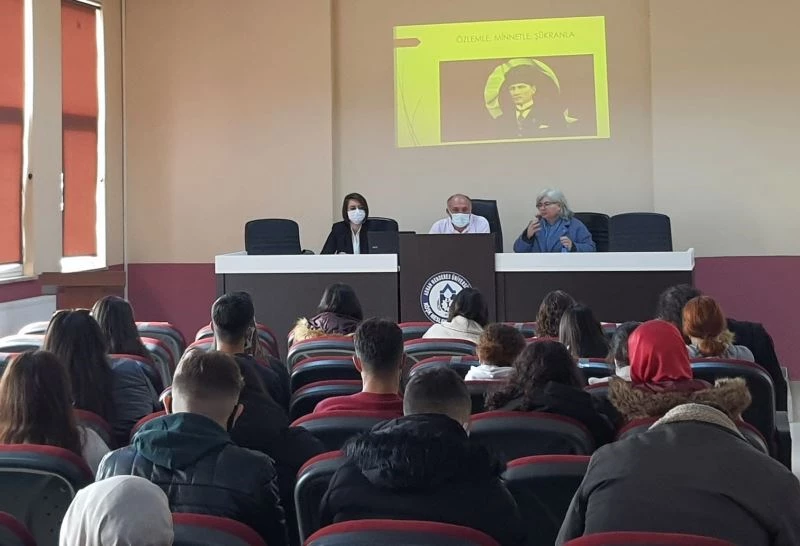 Osmanlı ve Atatürk döneminde salgın hastalıklarla mücadele paneli gerçekleşti
