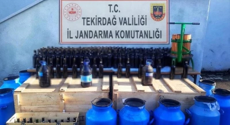 Malkara’da 800 litre sahte içki ele geçirildi
